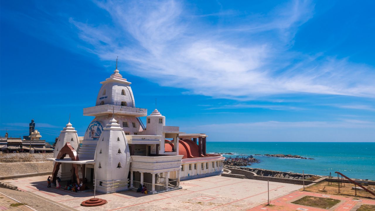 Thiruvalluvar Statue